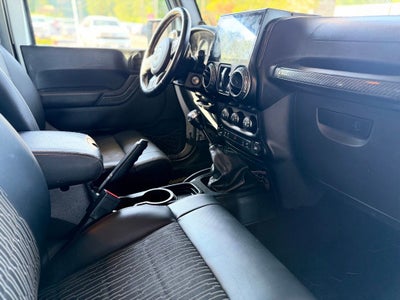 2012 Jeep Wrangler Sahara