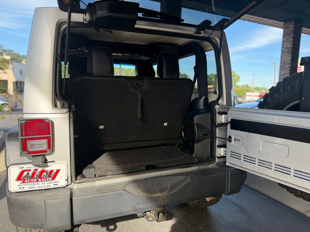 2012 Jeep Wrangler Sahara