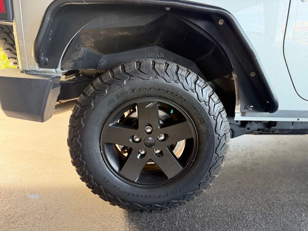 2012 Jeep Wrangler Sahara