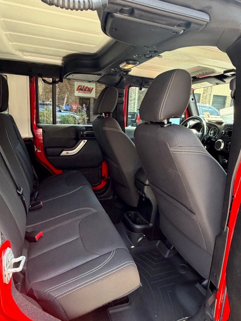 2018 Jeep Wrangler JK Unlimited Sahara