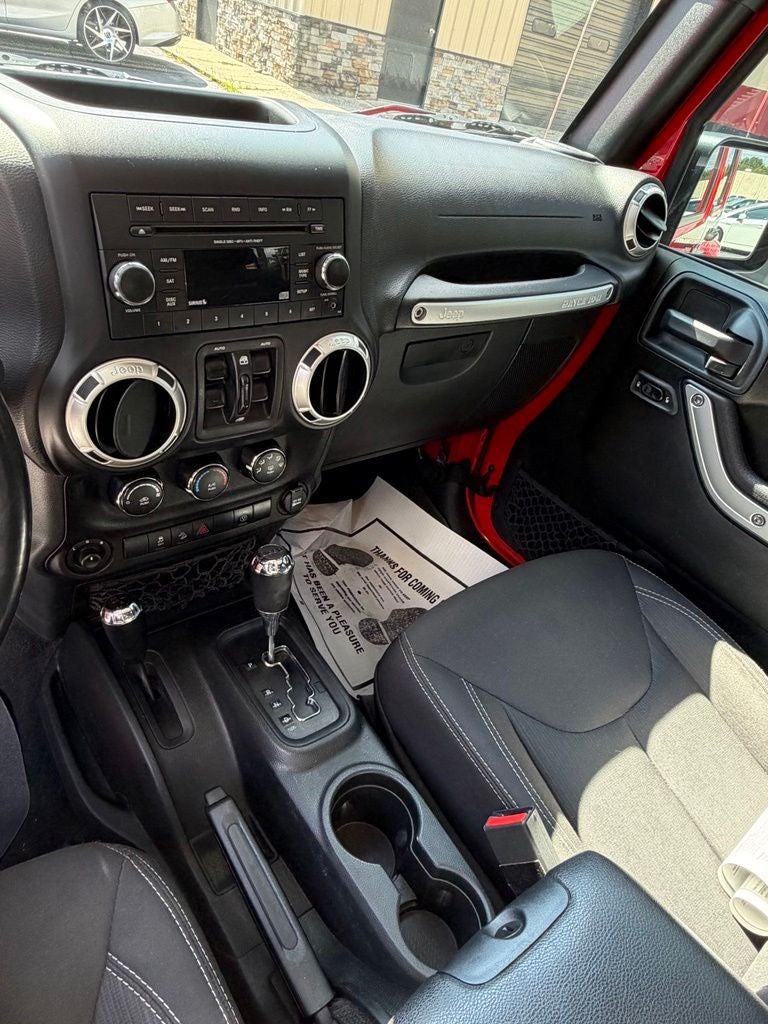 2018 Jeep Wrangler JK Unlimited Sahara