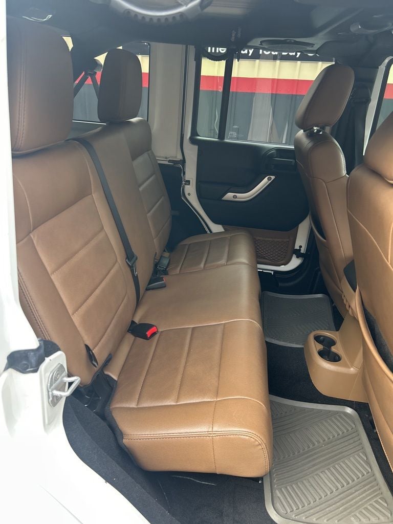 2012 Jeep Wrangler Unlimited Sahara