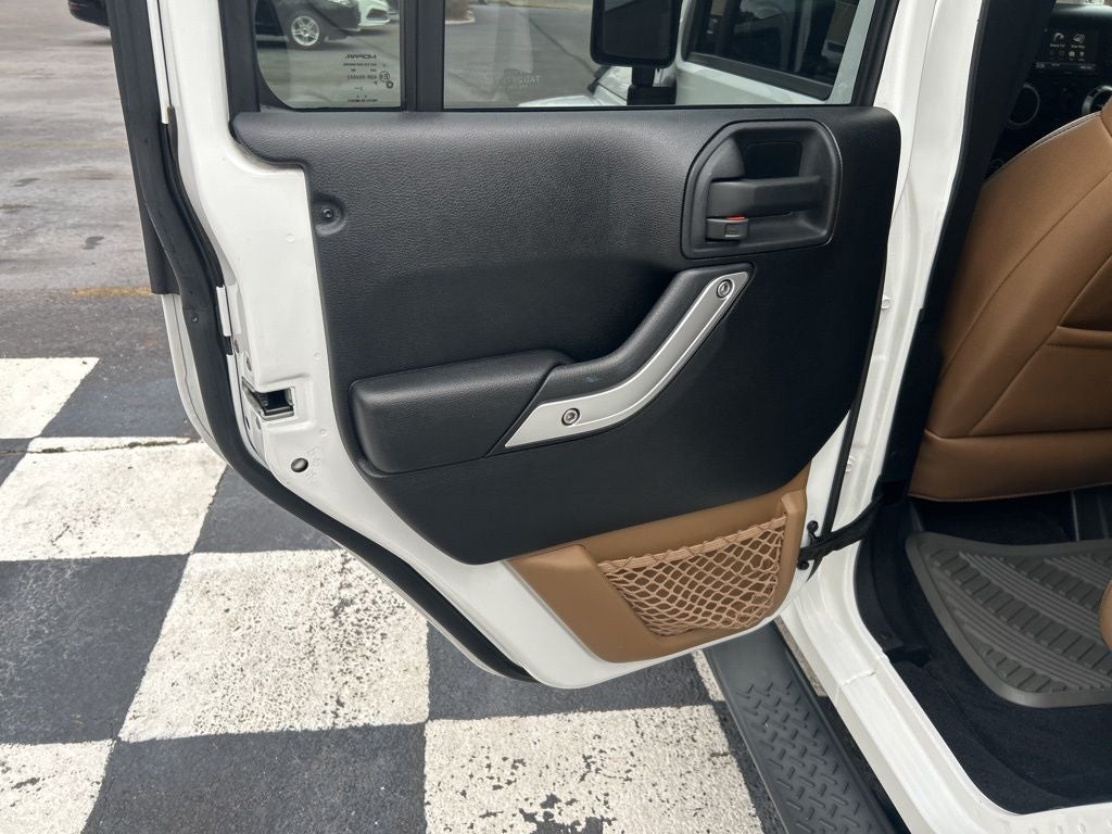 2012 Jeep Wrangler Unlimited Sahara