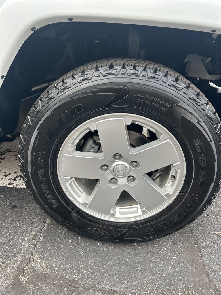 2012 Jeep Wrangler Unlimited Sahara