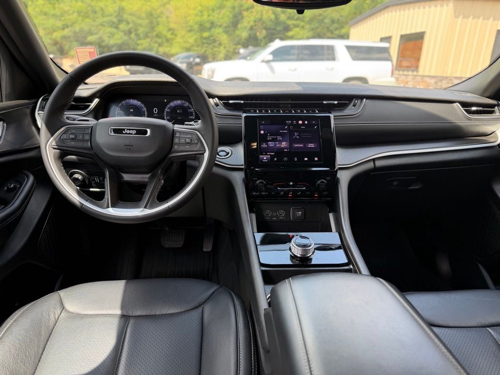 2024 Jeep Grand Cherokee L Laredo