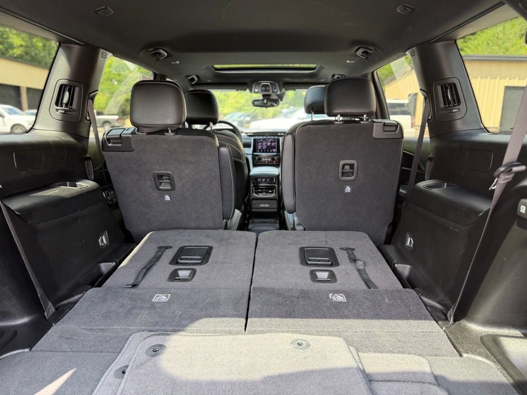2024 Jeep Grand Cherokee L Laredo