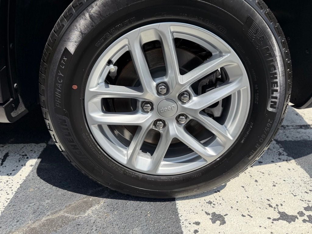 2024 Jeep Grand Cherokee L Laredo