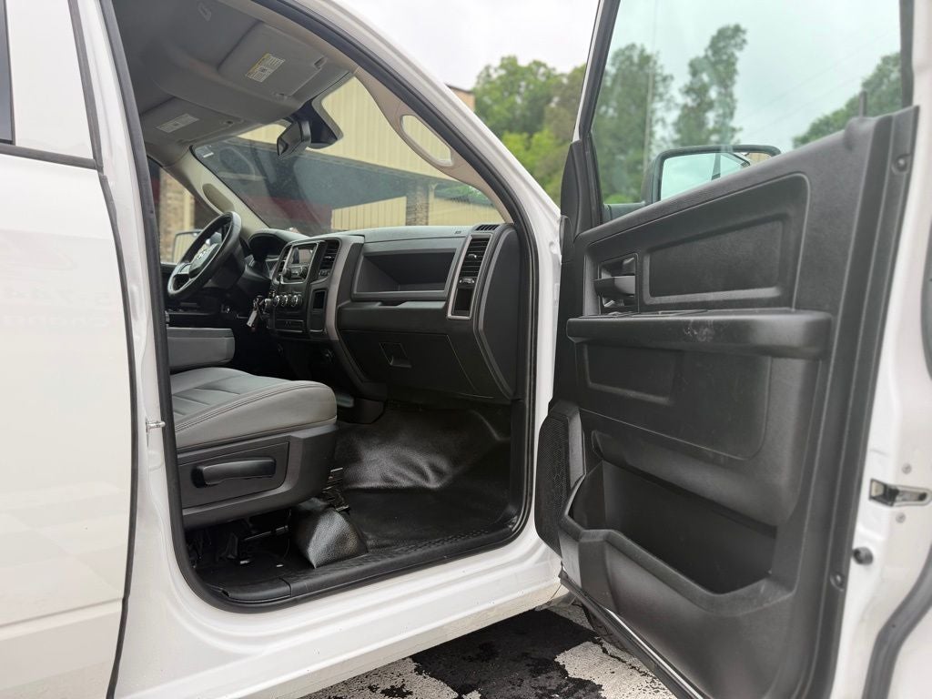 2020 RAM 1500 Classic Tradesman