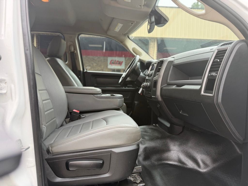 2020 RAM 1500 Classic Tradesman