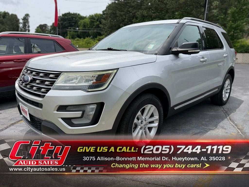 2016 Ford Explorer XLT FWD's photo