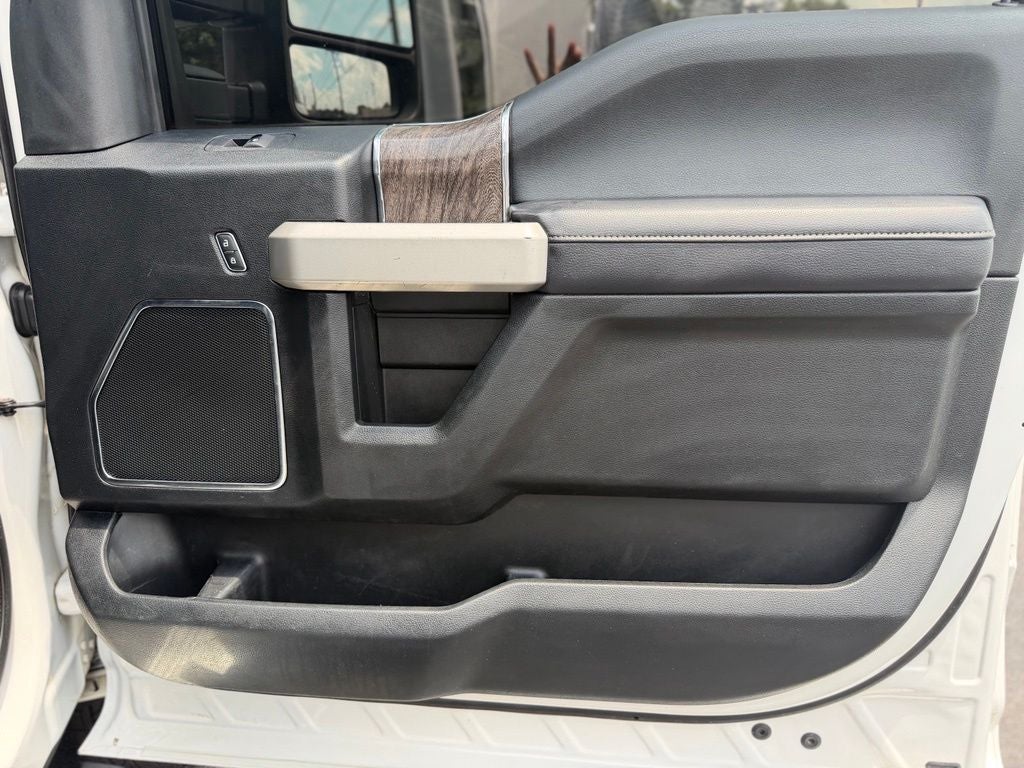 2019 Ford F-250SD Lariat