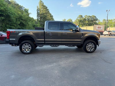 2019 Ford F-250SD Lariat
