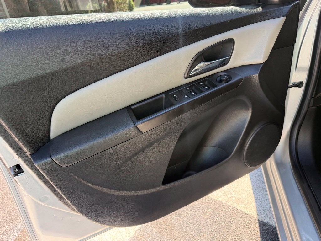 2015 Chevrolet Cruze LS