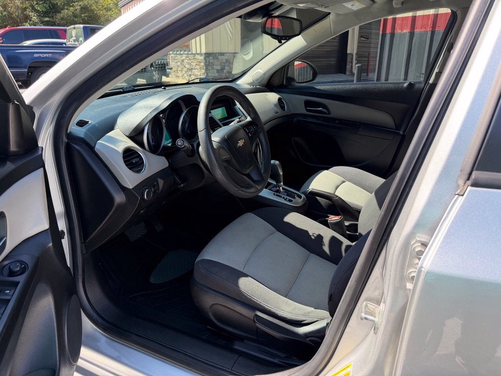 2015 Chevrolet Cruze LS