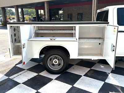 2022 Chevrolet Silverado 3500HD Chassis Work Truck