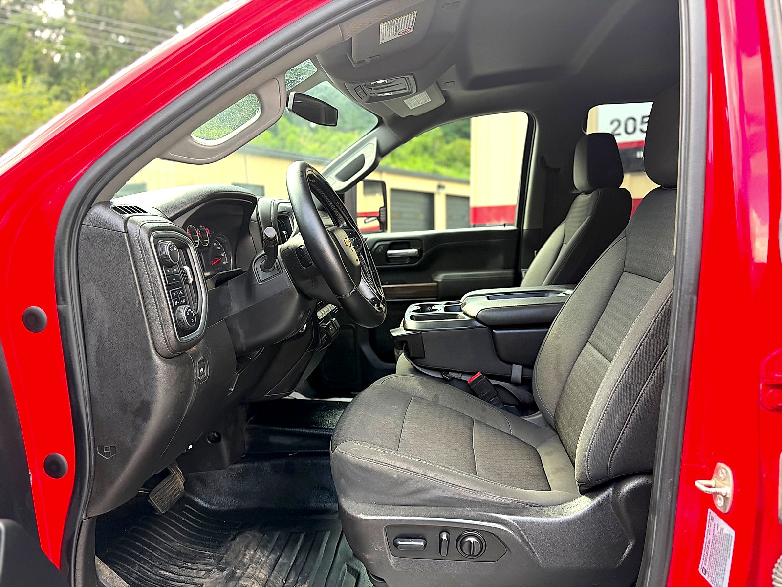 2022 Chevrolet Silverado 3500HD Chassis LT