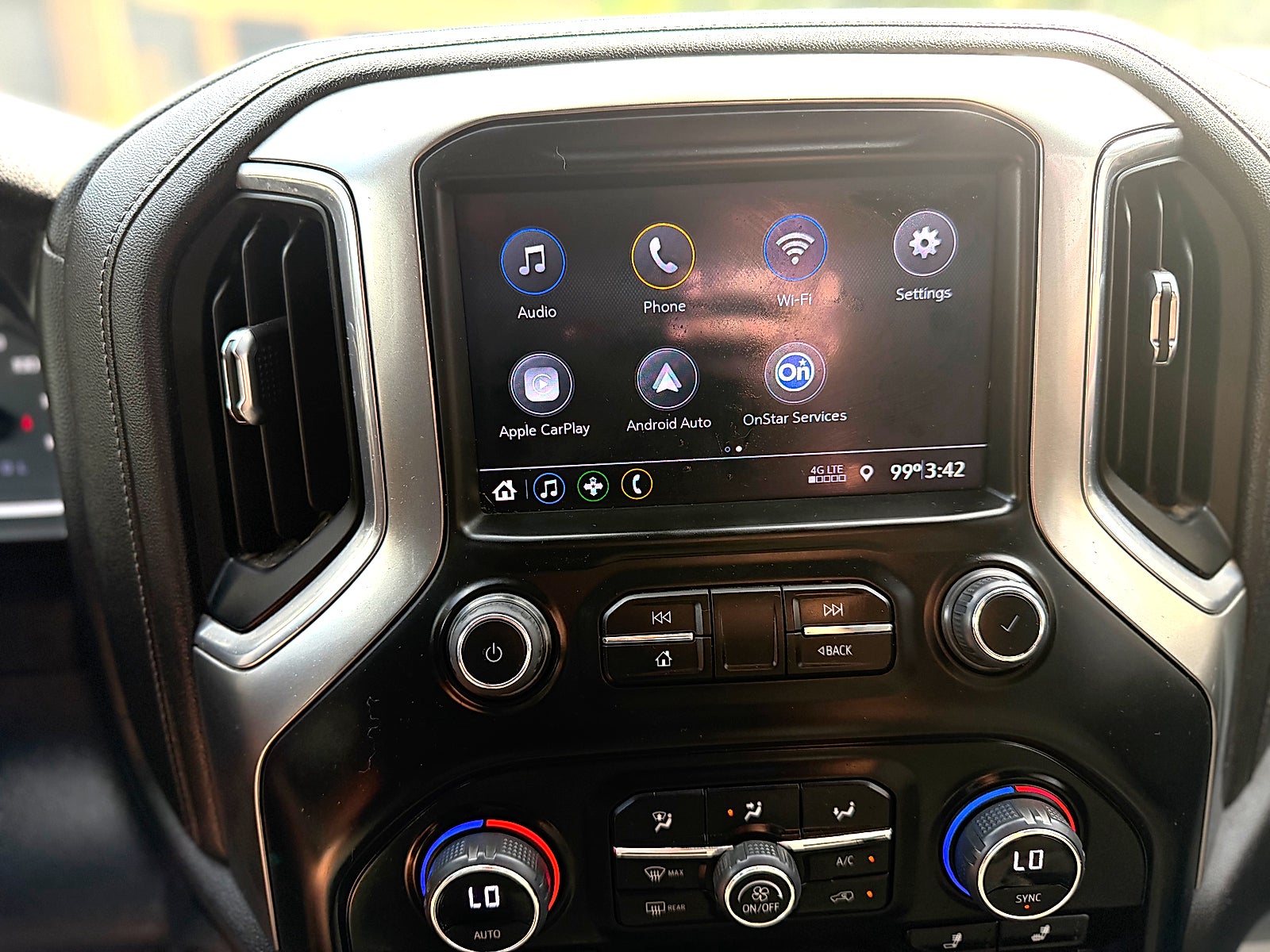 2022 Chevrolet Silverado 3500HD Chassis LT
