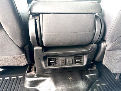 2022 Chevrolet Silverado 3500HD Chassis LT