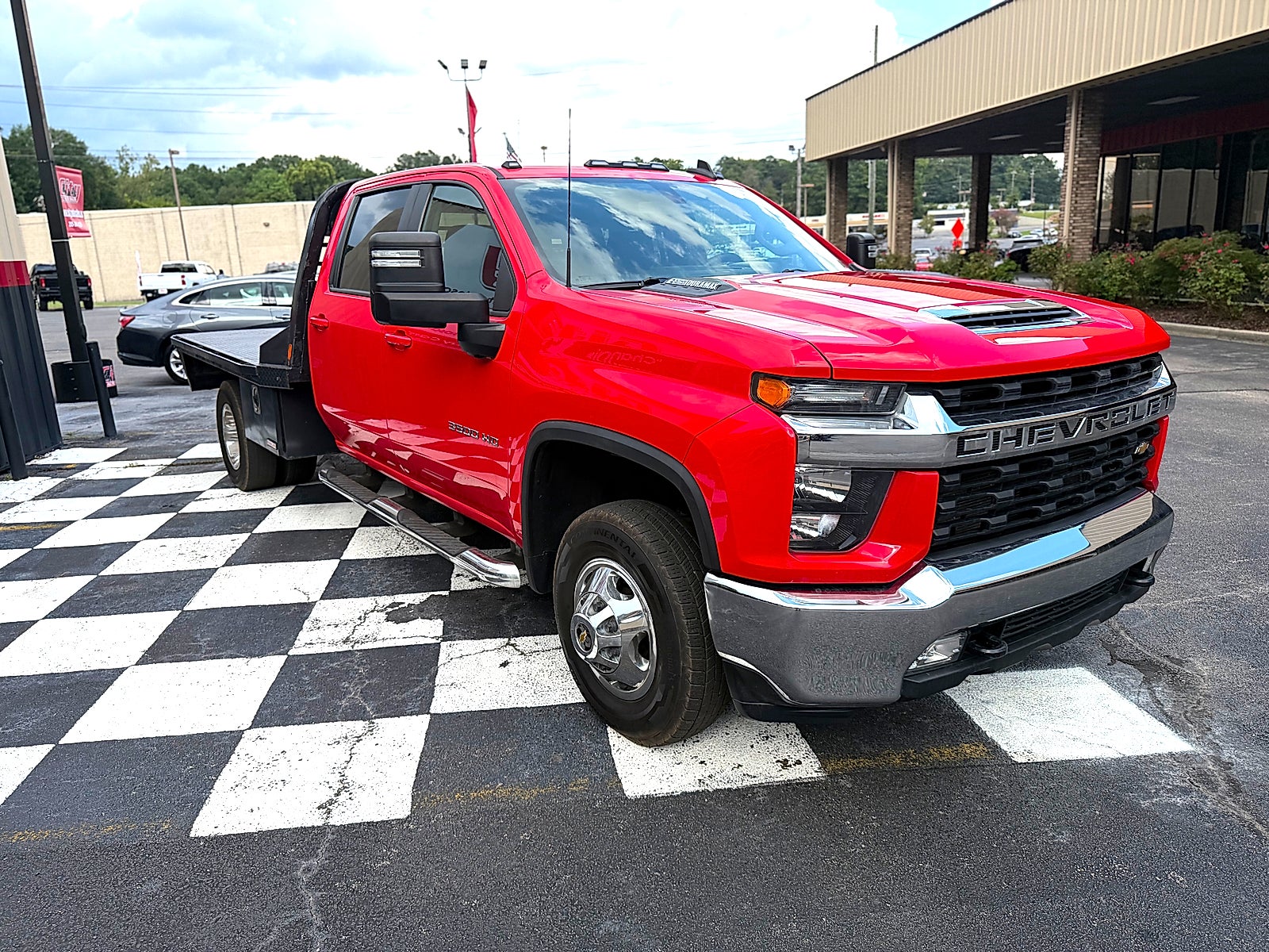 2022 Chevrolet Silverado 3500HD Chassis LT