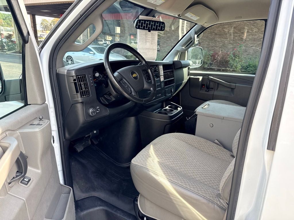 2021 Chevrolet Express 2500 Work Van Cargo