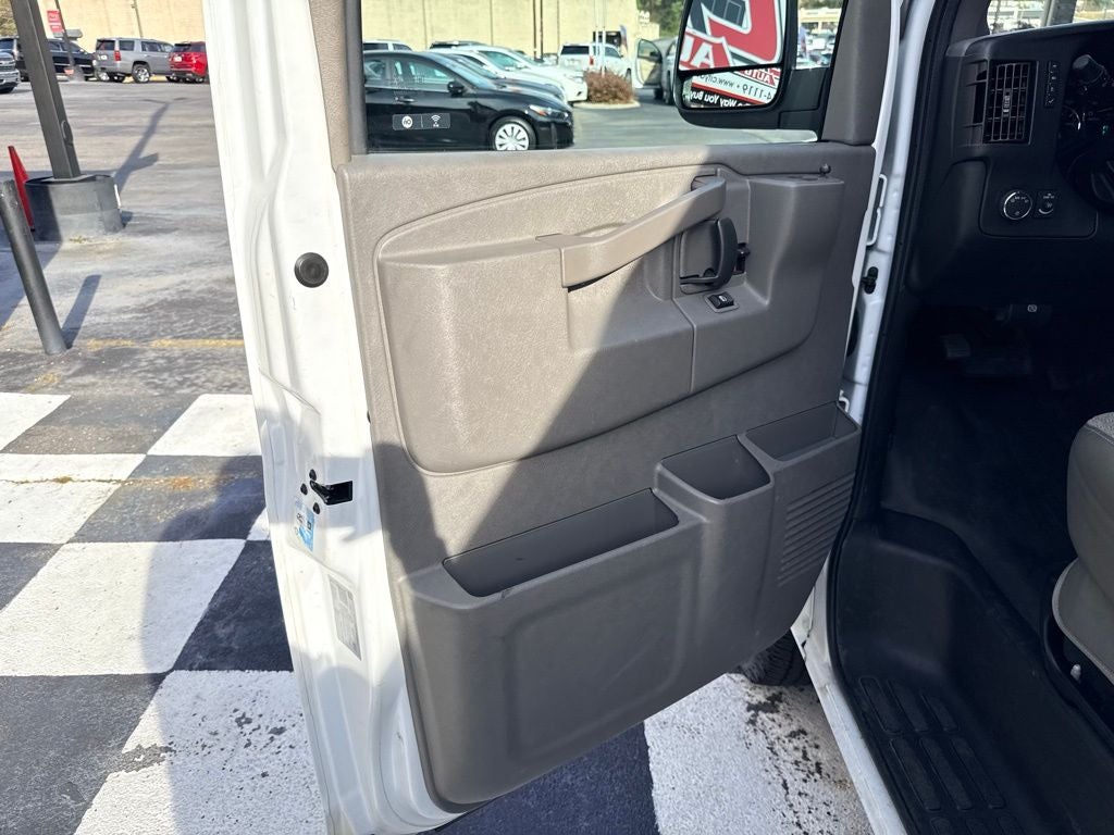 2021 Chevrolet Express 2500 Work Van Cargo