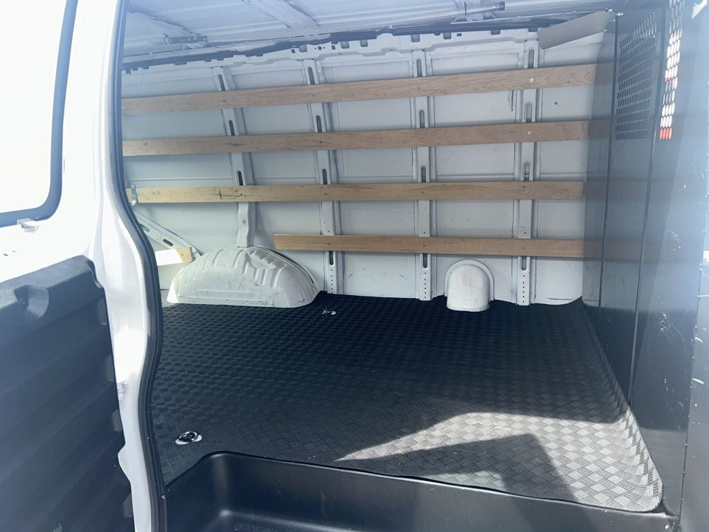 2021 Chevrolet Express 2500 Work Van Cargo