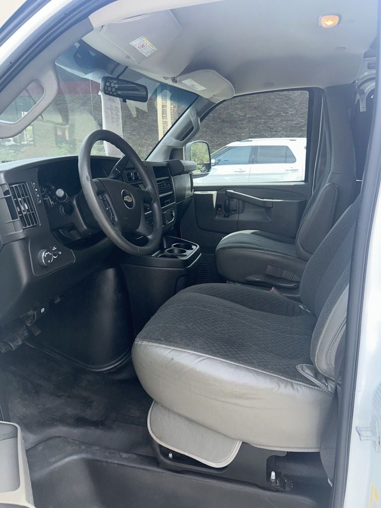 2021 Chevrolet Express 2500 Work Van Cargo