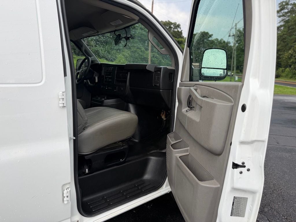 2018 Chevrolet Express 2500 Work Van Cargo