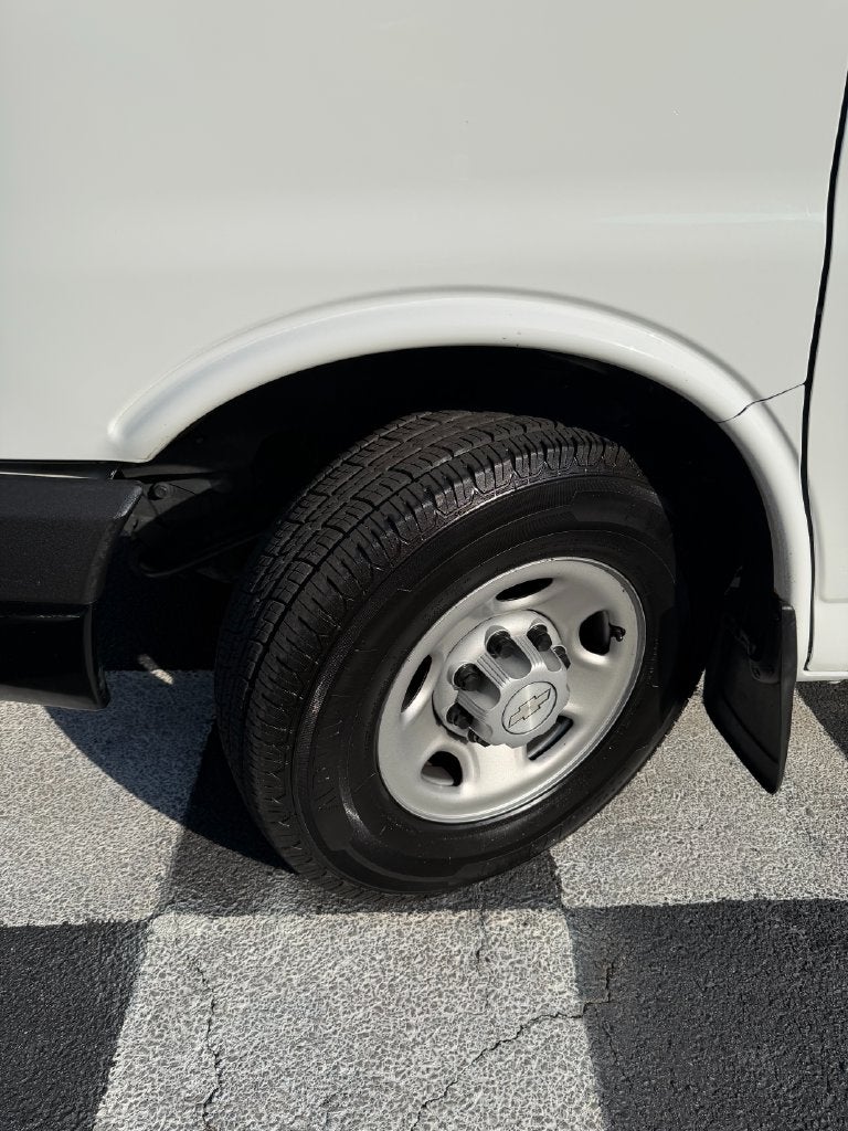 2018 Chevrolet Express 3500 Work Van Cargo