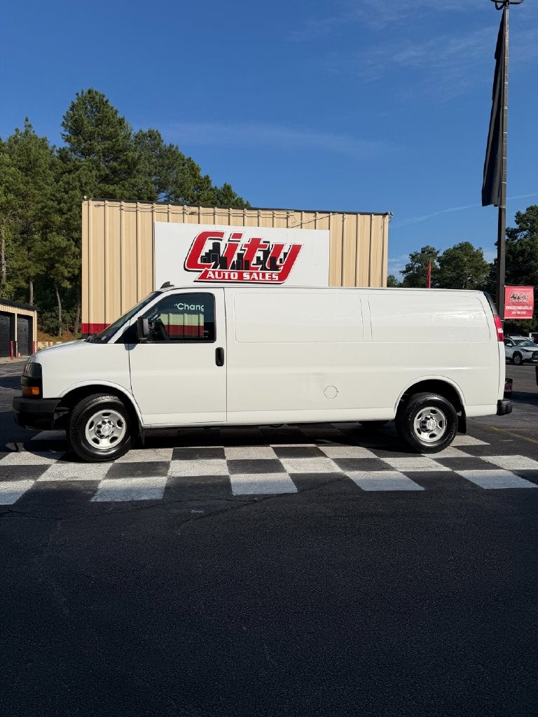 2018 Chevrolet Express 3500 Work Van Cargo