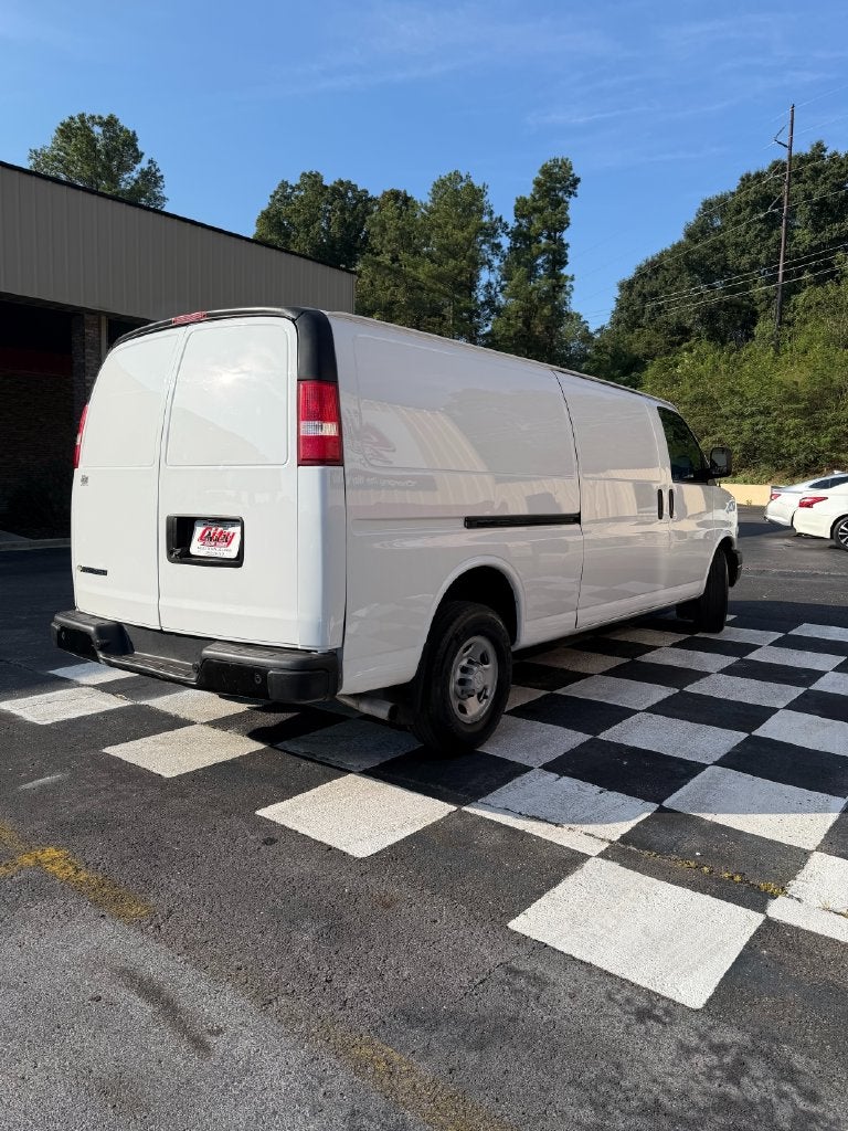 2018 Chevrolet Express 3500 Work Van Cargo