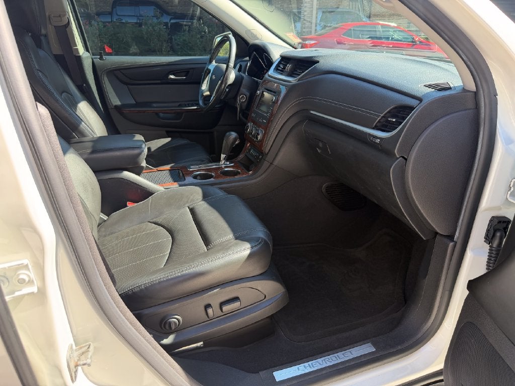 2014 Chevrolet Traverse LTZ