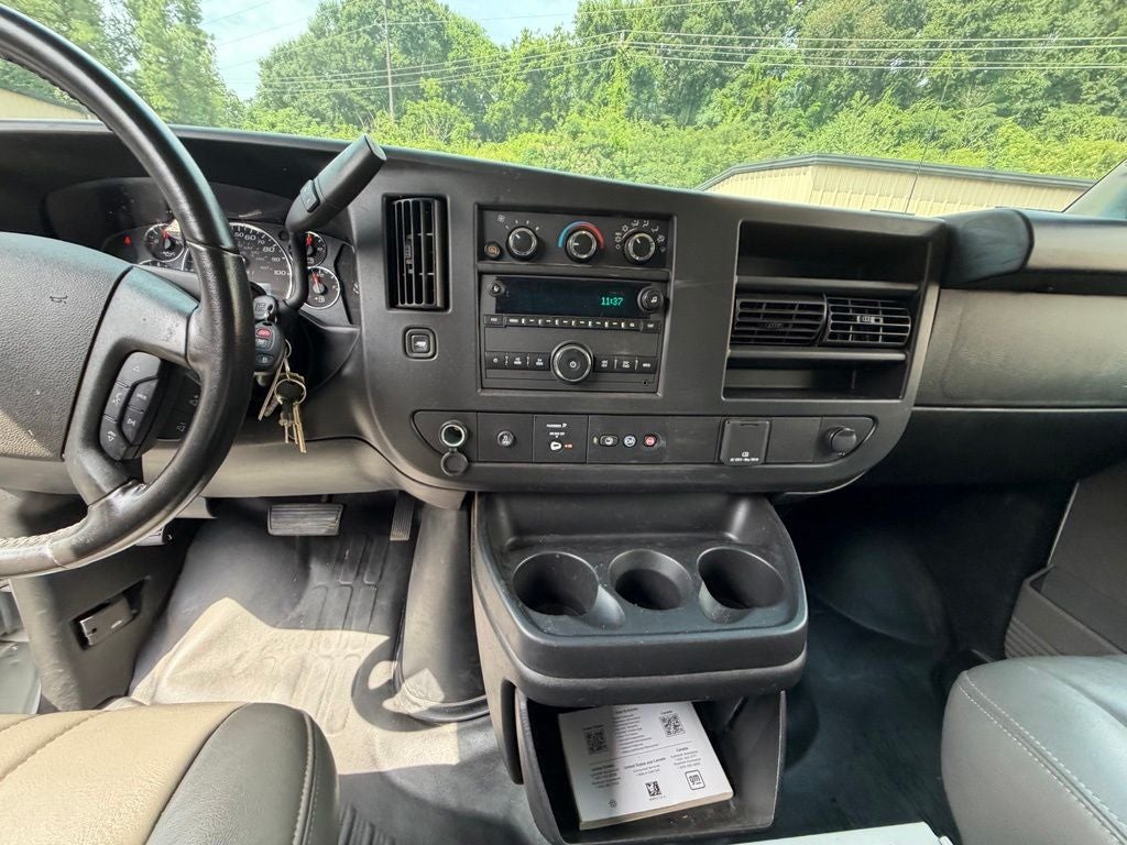 2023 GMC Savana 2500 Work Van