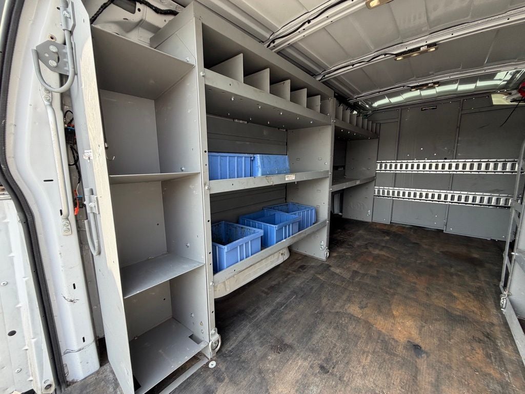 2023 GMC Savana 2500 Work Van