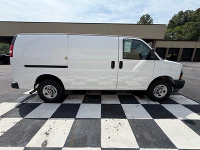 2023 GMC Savana 2500 Work Van