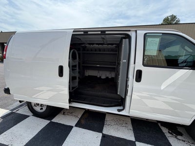 2023 GMC Savana 2500 Work Van