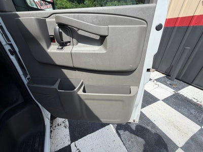 2023 GMC Savana 2500 Work Van