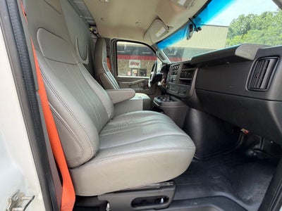 2023 GMC Savana 2500 Work Van