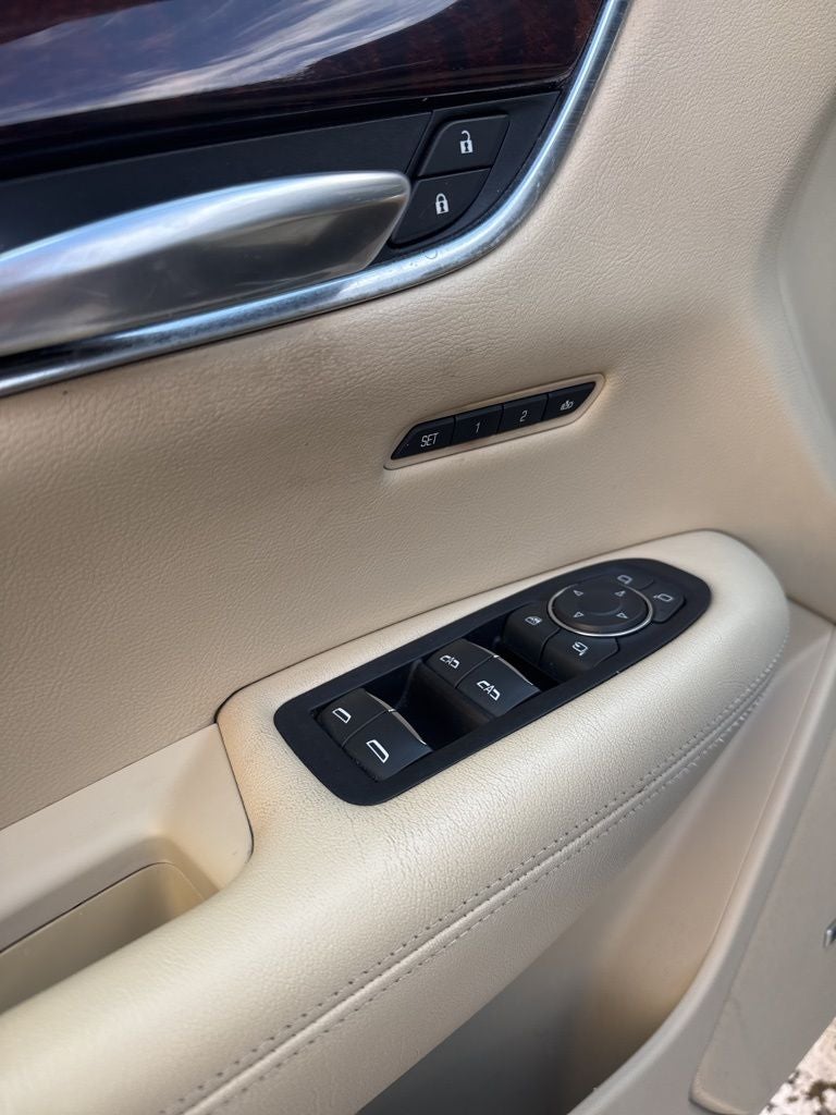 2017 Cadillac XT5 Luxury