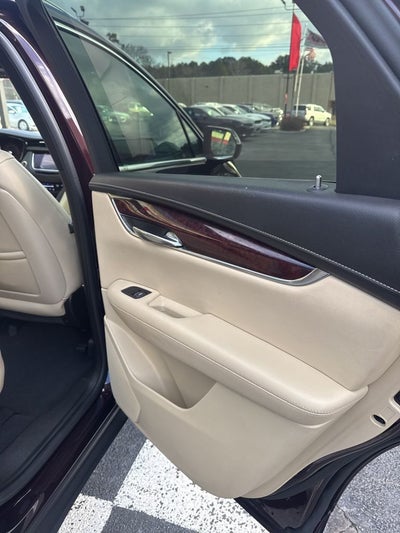 2017 Cadillac XT5 Luxury