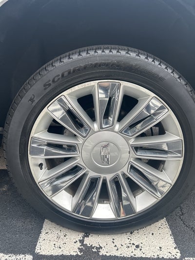 2016 Cadillac Escalade Luxury