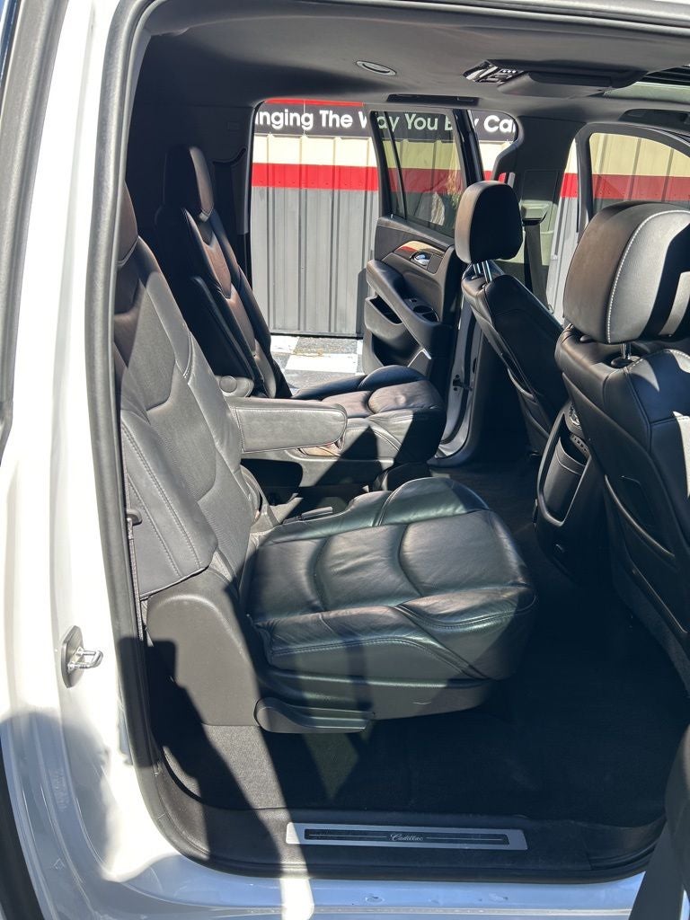 2018 Cadillac Escalade ESV Premium