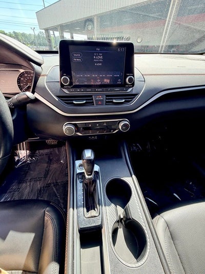 2020 Nissan Altima 2.5 SR