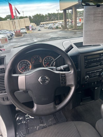 2012 Nissan Titan SV