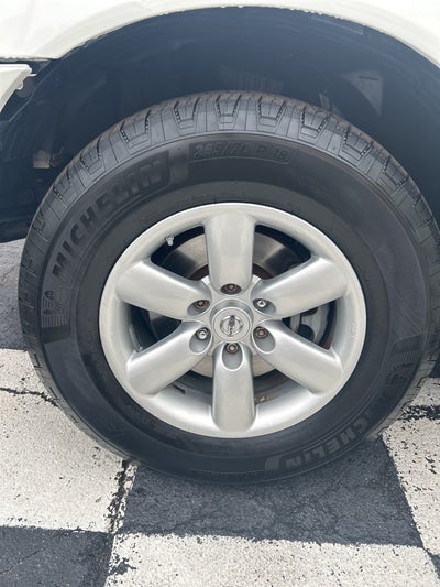 2012 Nissan Titan SV