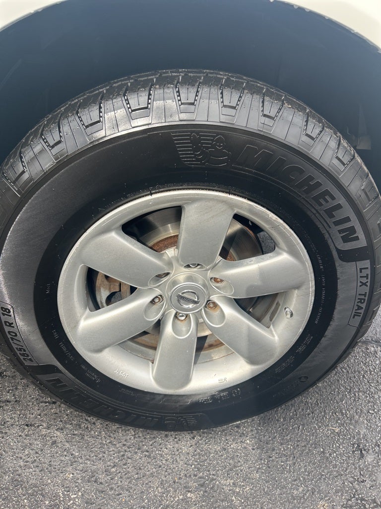 2012 Nissan Titan SV