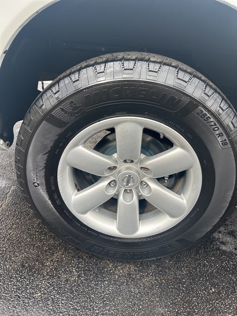 2012 Nissan Titan SV