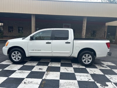 2012 Nissan Titan SV