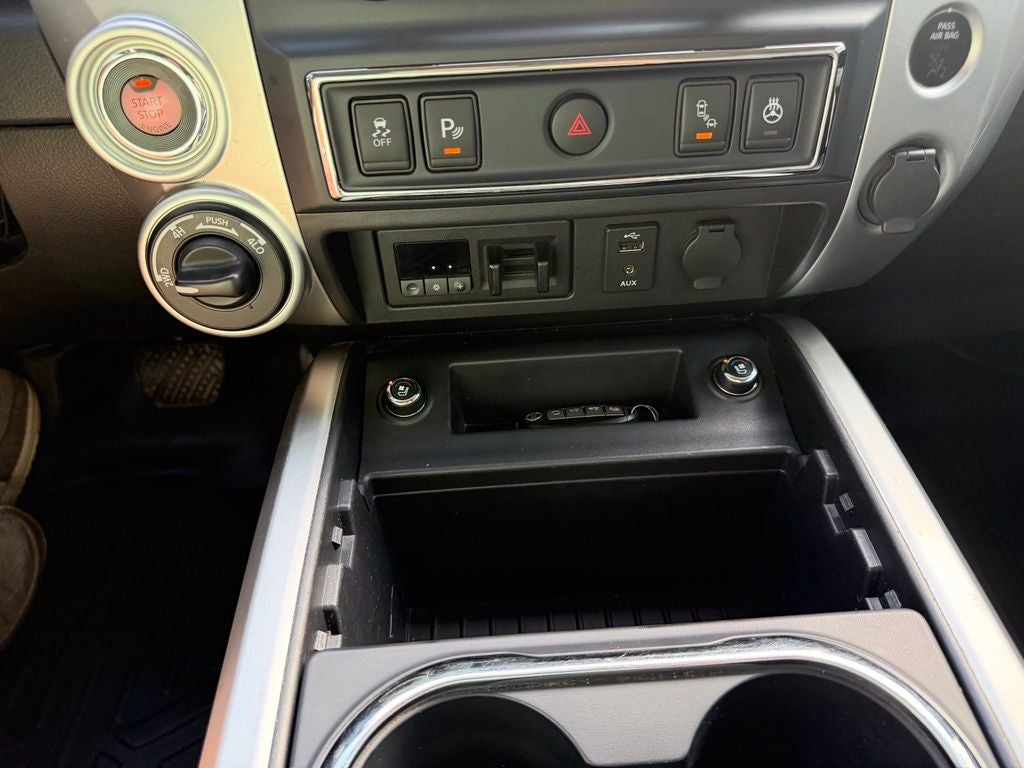 2017 Nissan Titan PRO-4X