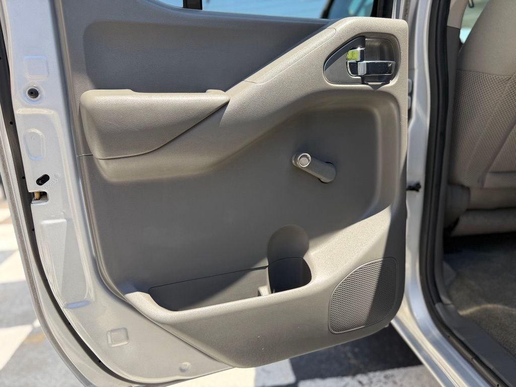 2012 Nissan Frontier S